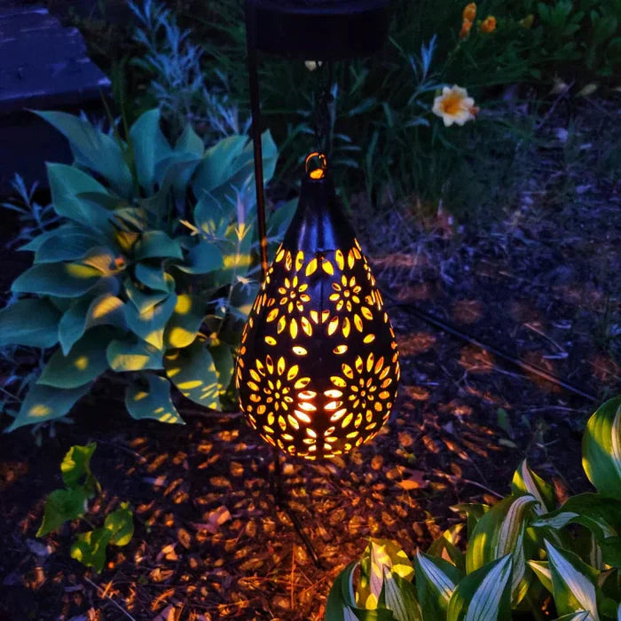 Tuinlamp op Zonne-energie & Weerbestendig in Bloemendesign - voor Stijlvolle Buitenverlichting