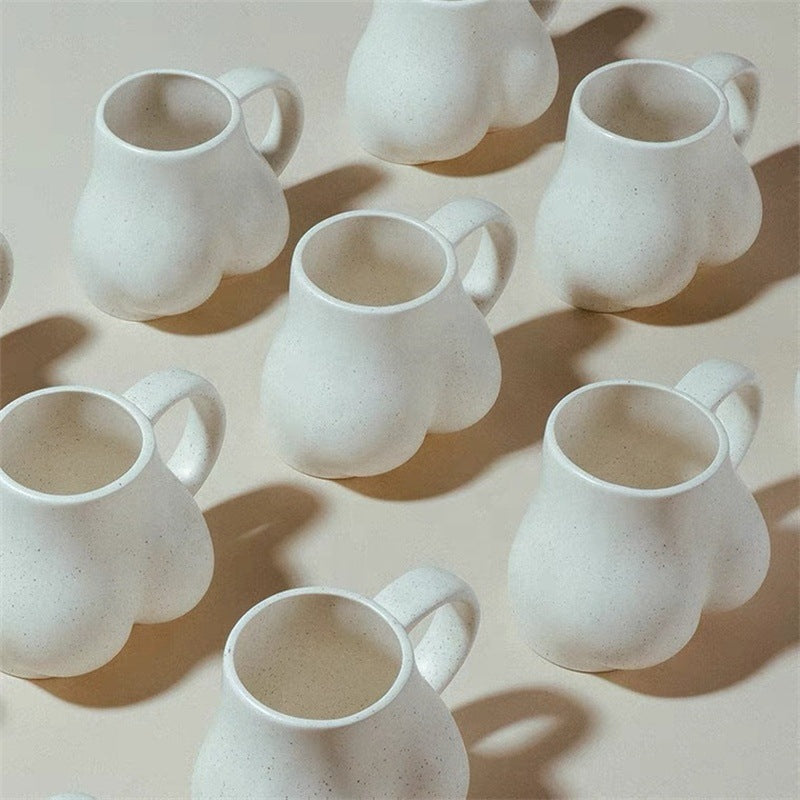 Koffiekopje met Vrouwelijke Rondingen