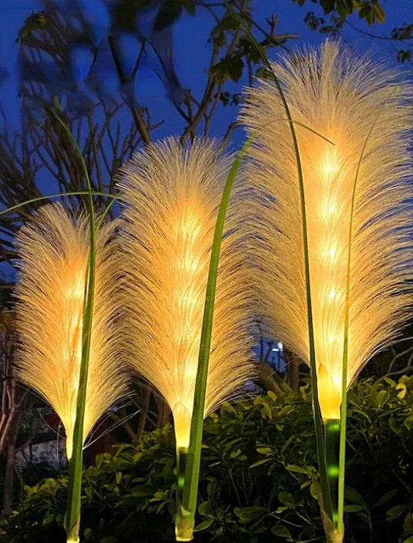 Decoratieve Rotan Tuinverlichting - Solarlamp in Grasdesign voor Buiten