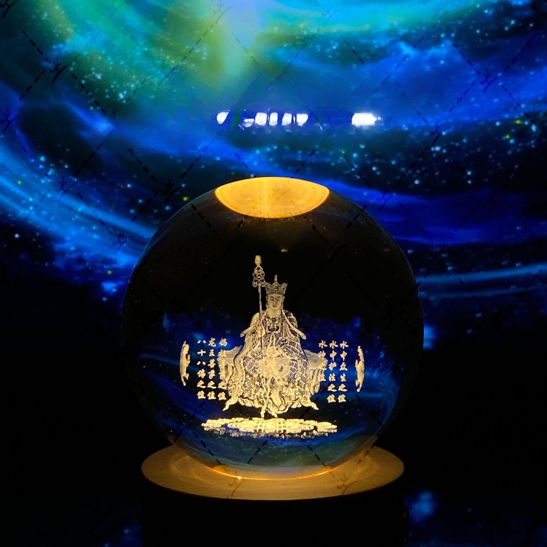 Kristallen Bol met Lichtgevende Maan
