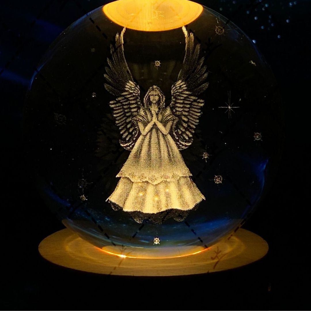 Kristallen Bol met Lichtgevende Maan