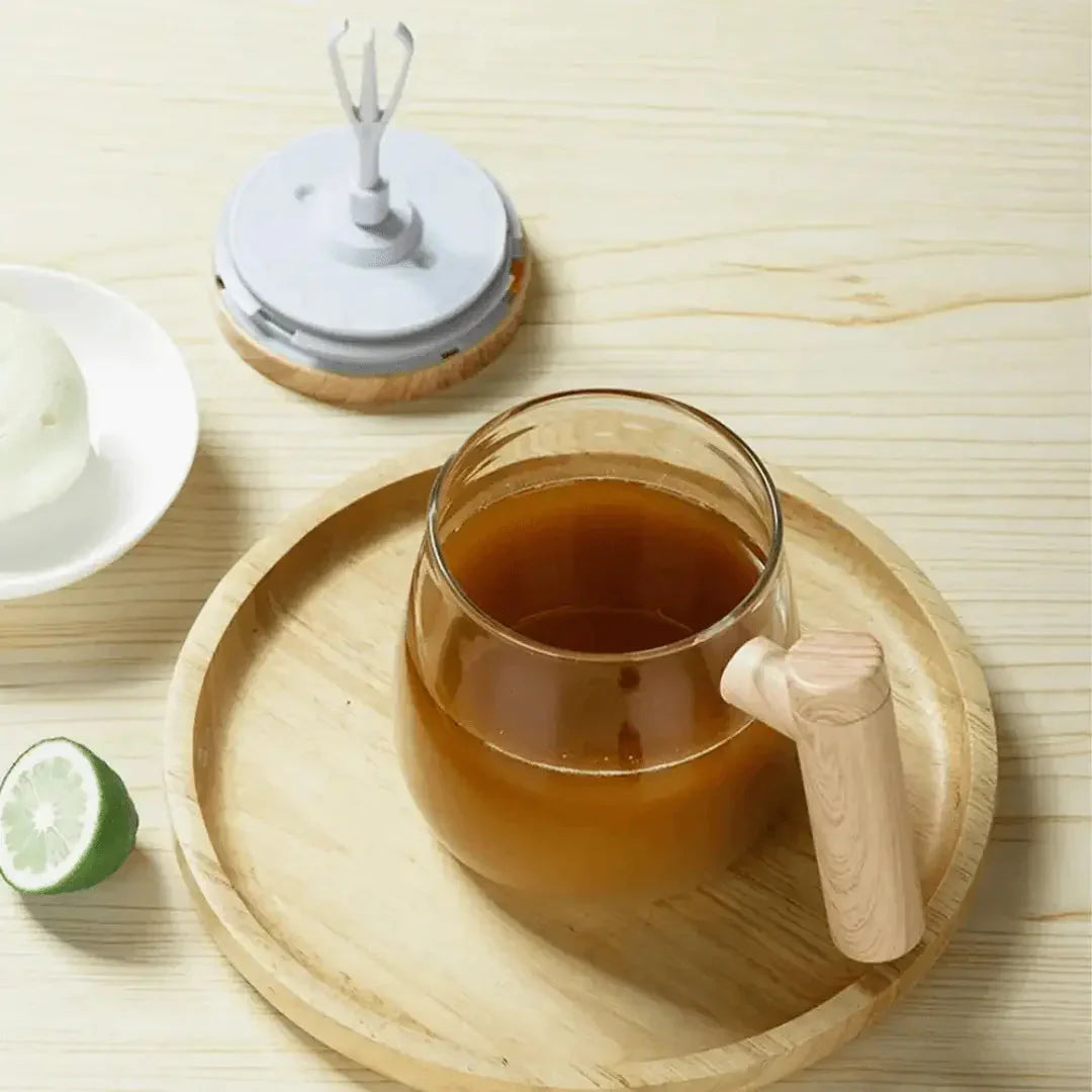 Intelligent Mok - Zelf Roerende Mok met Houten Ontwerp