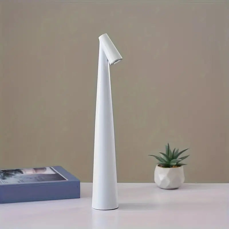 Moderne Snoerloze Led Staande Lamp