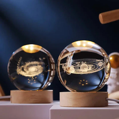Kristallen Bol met Lichtgevende Maan