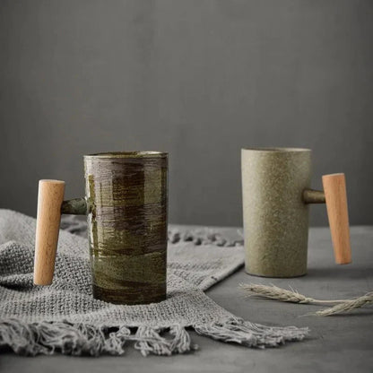 Noordse Design Mok - Minimalistische Mok van Keramiek met Houten Handvat