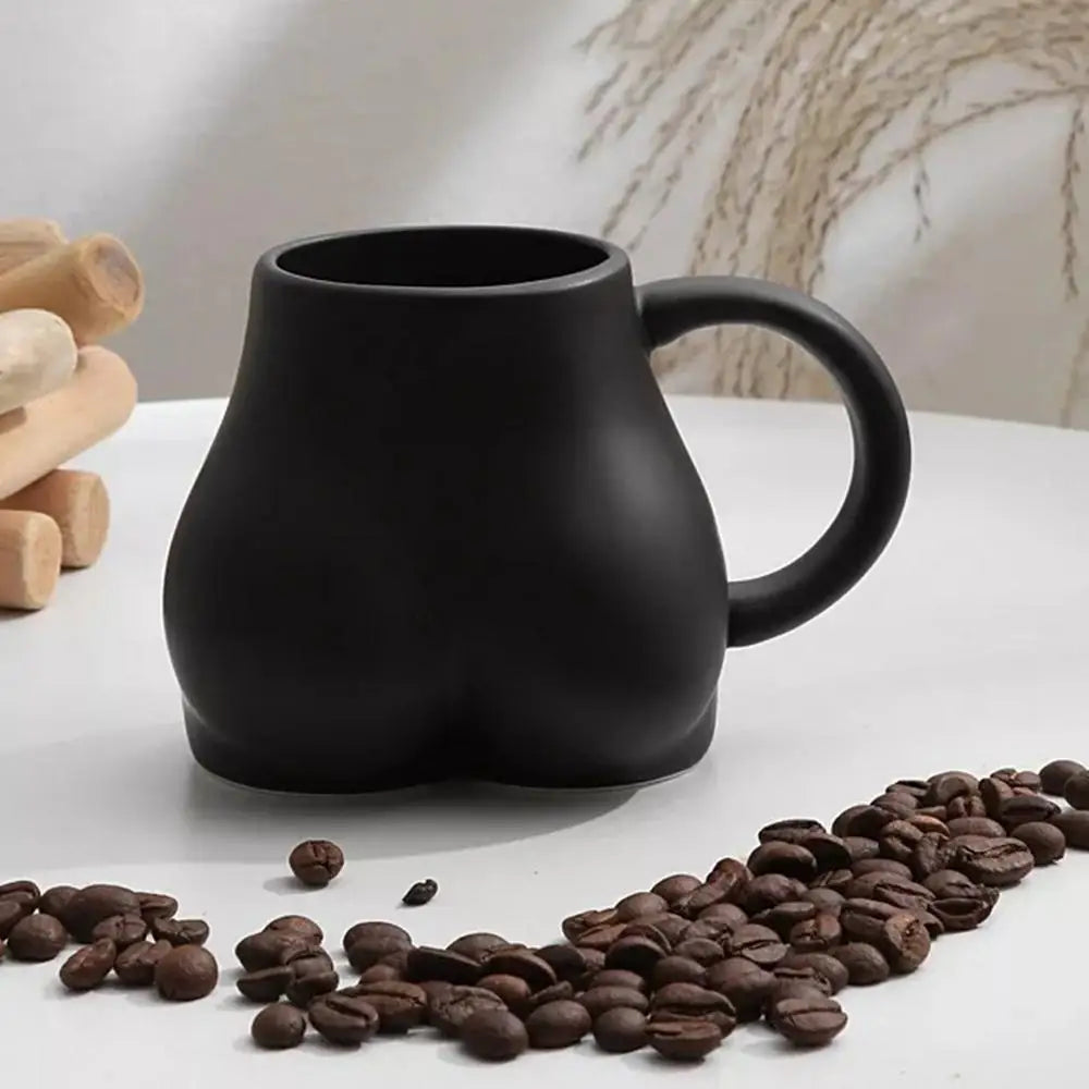 Koffiekopje met Vrouwelijke Rondingen