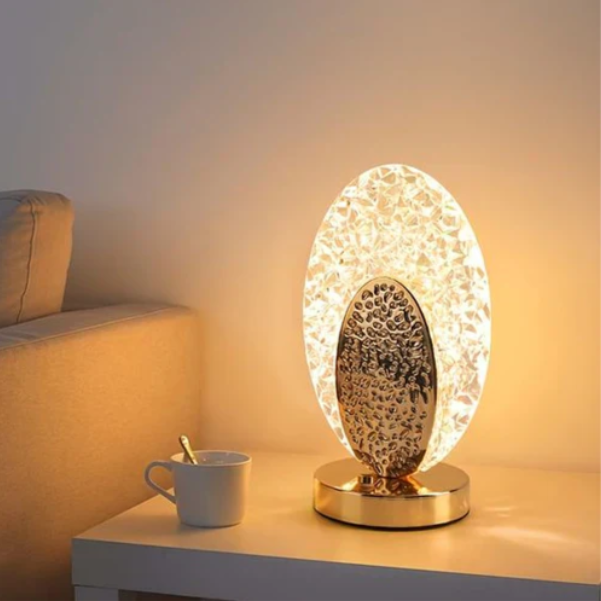 Elegante Tafellamp in Pauwendesign