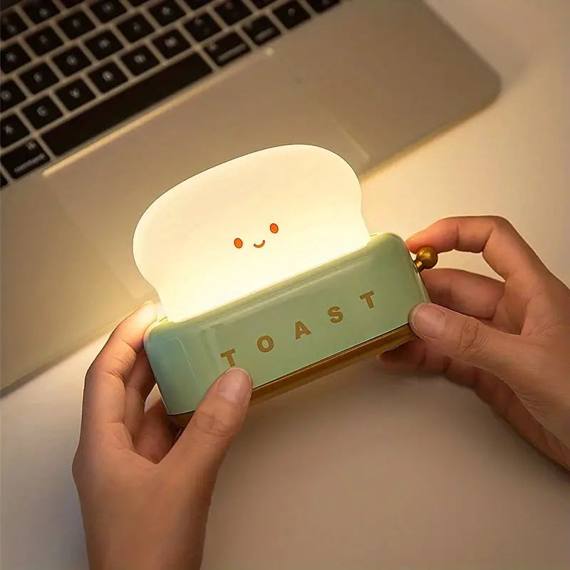 Shadowy Bedlampje - Kawaii Toast Led Lamp voor Gezellige Verlichting